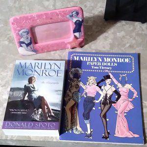 Marilyn Monroe Collectibles